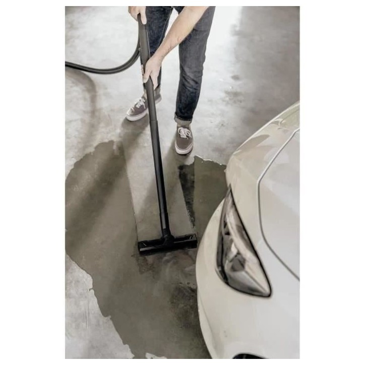 Aspirateur eau et poussiere KARCHER WD 3 S V-19/4/20 - Cuve inox 19 L - 1000W (Fonction soufflerie) Aspirateur eau et poussiere KARCHER WD 3 S V-19/4/20 - Cuve inox 19 L - 1000W (Fonction soufflerie)