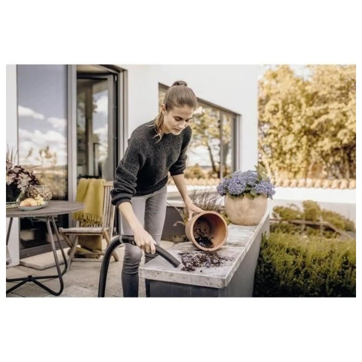 Aspirateur eau et poussiere KARCHER WD 3 S V-19/4/20 - Cuve inox 19 L - 1000W (Fonction soufflerie) Aspirateur eau et poussiere KARCHER WD 3 S V-19/4/20 - Cuve inox 19 L - 1000W (Fonction soufflerie)