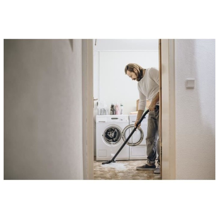 Aspirateur eau et poussiere KARCHER WD 5 S V-25/5/22 - Cuve inox 25 L - 1100W (Fonction soufflerie) Aspirateur eau et poussiere KARCHER WD 5 S V-25/5/22 - Cuve inox 25 L - 1100W (Fonction soufflerie)