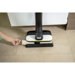 KARCHER FC 4-4 - Nettoyeur de sols - Récupere les saletés seches et