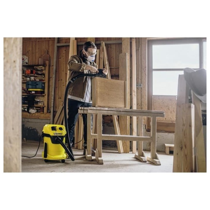 Aspirateur eau et poussiere KARCHER WD 3 P V-19/4/20 - Cuve polypropylene 19 L - 1000W Aspirateur eau et poussiere KARCHER WD 3 P V-19/4/20 - Cuve polypropylene 19 L - 1000W