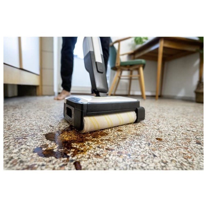 KARCHER FC 2-4 - Nettoyeur de sols - Récupere les saletés seches et humides en un seul passage - Position parking