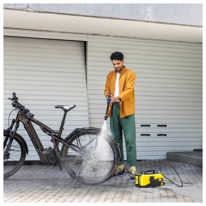 KARCHER - Nettoyeur mobile moyenne pression OC 6-18 (sans batterie 18V amovible) - 24 bars - 200l/h