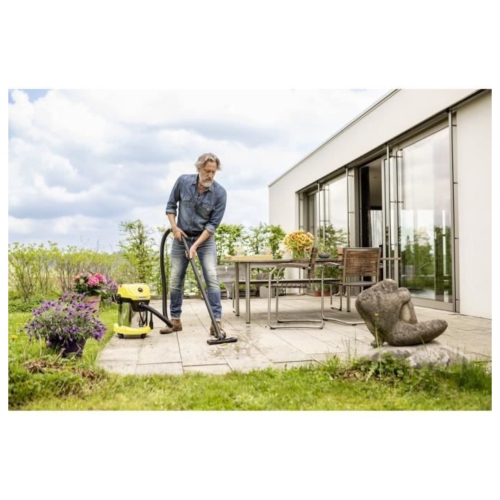 Aspirateur eau et poussieres sans fil KARCHER WD 3-18 S V-17/20 - Acier - 17 l - (sans batterie ni chargeur) Aspirateur eau et poussieres sans fil KARCHER WD 3-18 S V-17/20 - Acier - 17 l - (sans batterie ni chargeur)