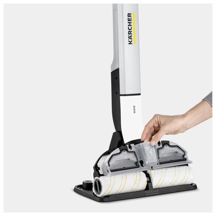 KARCHER EWM 2 - Balai serpilliere électrique sans fil - Permet de nettoyer jusqu'a 60 m² - Tout type de sols durs