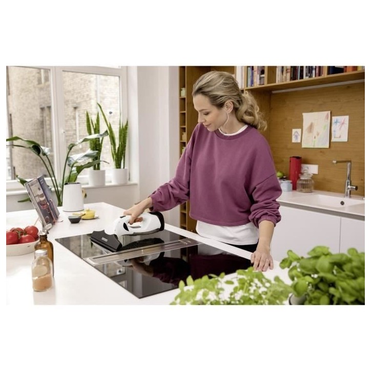 KARCHER WV 2 Plus - Nettoyeur de vitres - 2 raclettes (170 mm + 280 mm) - Autonomie 35 min - Nettoie jusqu'a 105m² (35