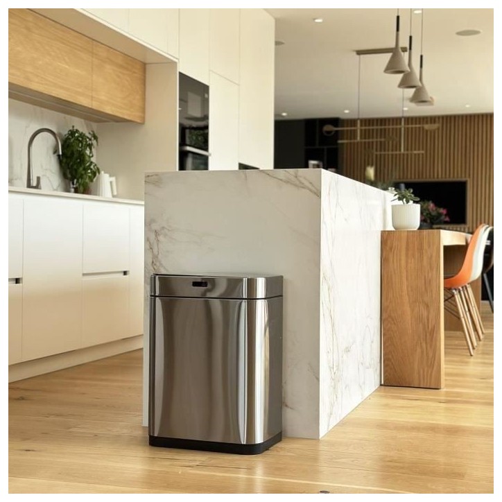 Poubelle de cuisine automatique design - UPPER - KITCHEN MOVE - 60 L - Inox avec cerclage Poubelle de cuisine automatique design - UPPER - KITCHEN MOVE - 60 L - Inox avec cerclage