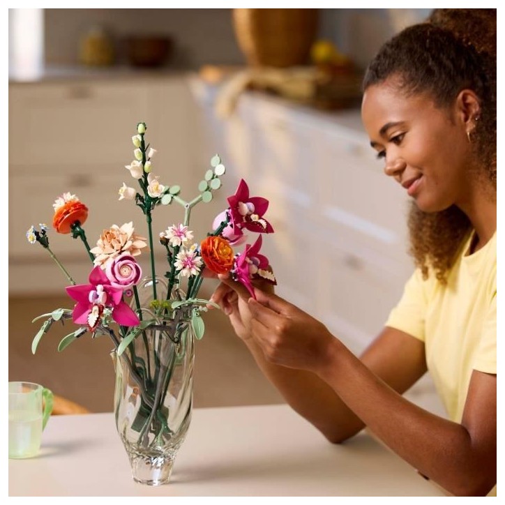 LEGO Botanique 10342 Le joli bouquet de fleurs roses - Set de construction pour adultes LEGO Botanique 10342 Le joli bouquet de fleurs roses - Set de construction pour adultes