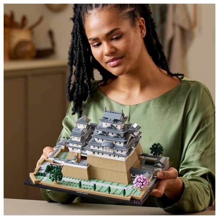 LEGO Architecture 21060 Le Château d'Himeji, Kit de Construction de Maquettes pour Adultes Fans de la Culture Japonaise