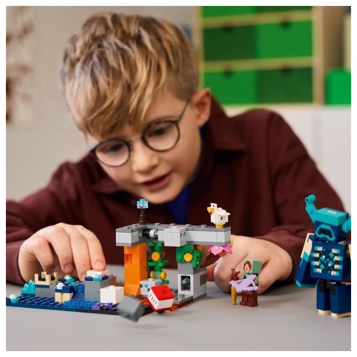 LEGO Minecraft 21274 La Rencontre Avec Le Warden - Jouet Collector Pour Garçon Des 7 Ans LEGO Minecraft 21274 La Rencontre Avec Le Warden - Jouet Collector Pour Garçon Des 7 Ans