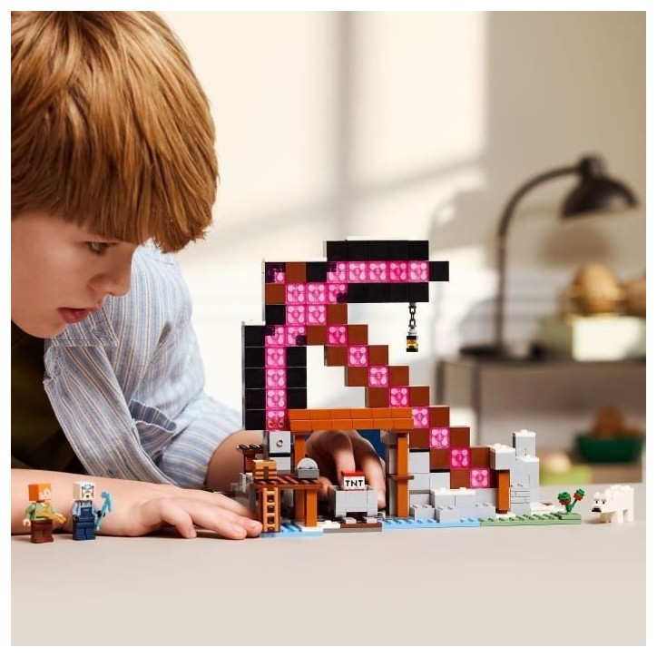 LEGO Minecraft 21277 La Mine En Forme De Pioche - Jeu De Construction Pour Garçon 8 Ans LEGO Minecraft 21277 La Mine En Forme De Pioche - Jeu De Construction Pour Garçon 8 Ans