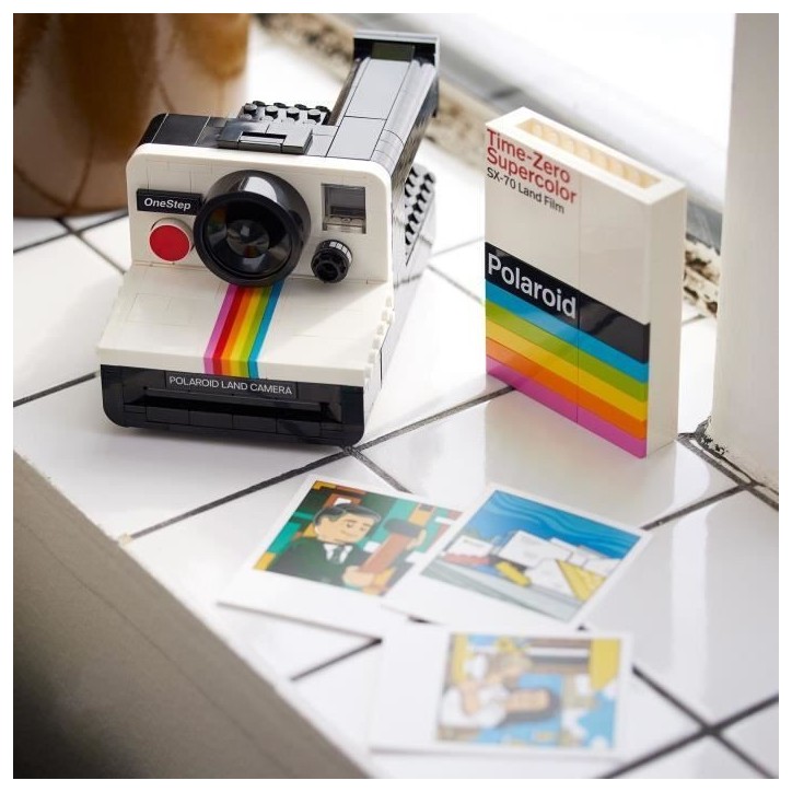LEGO 21345 Ideas Appareil Photo Polaroid OneStep SX-70, Maquette a Construire pour Adultes avec Autocollants LEGO 21345 Ideas Appareil Photo Polaroid OneStep SX-70, Maquette a Construire pour Adultes avec Autocollants