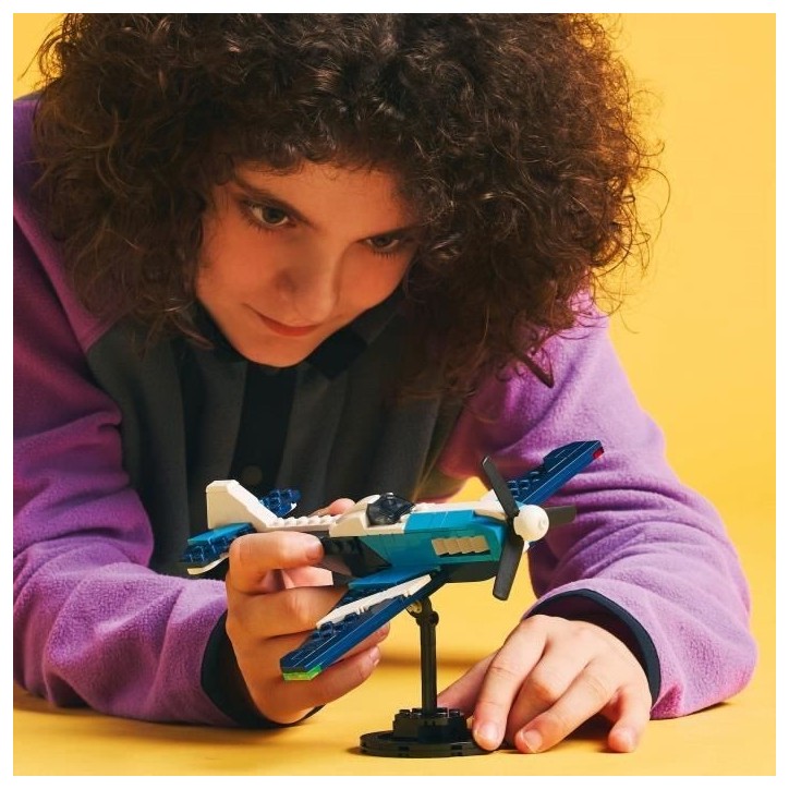 LEGO Creator 31160 3-en-1 Aéronef : l'avion de course - Jeu de construction des 7 ans LEGO Creator 31160 3-en-1 Aéronef : l'avion de course - Jeu de construction des 7 ans