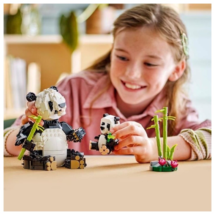LEGO Creator 31165 3-en-1 Animaux sauvages : la famille de pandas Jeu pour fille des 8 ans LEGO Creator 31165 3-en-1 Animaux sauvages : la famille de pandas Jeu pour fille des 8 ans