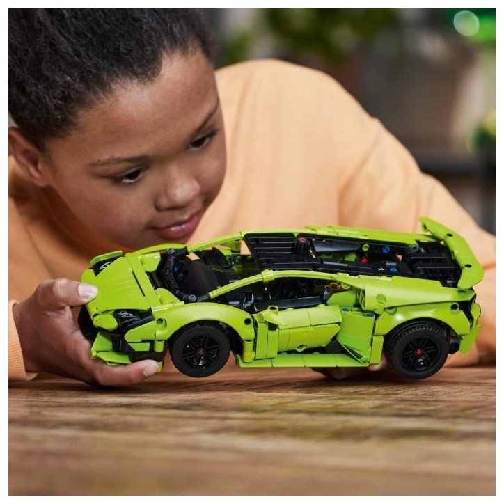 LEGO Technic 42161 Lamborghini Huracán Tecnica, Kit de Maquette de Voiture pour Enfants Fans de Sport Automobile
