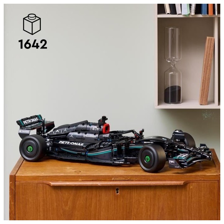 LEGO Technic 42171 Mercedes-AMG F1 W14 E Performance, Réplique, Décoration de Bureau LEGO Technic 42171 Mercedes-AMG F1 W14 E Performance, Réplique, Décoration de Bureau