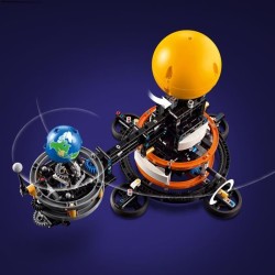 LEGO Technic 42179 La Planete Terre et la Lune en Orbite, Jouet, Theme