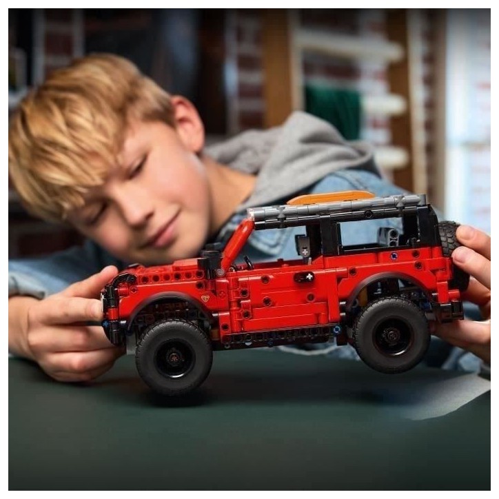LEGO Technic 42213 SUV Ford Bronco - Jeu de Construction Collector enfant des 9 ans