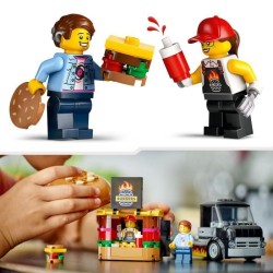 LEGO 60404 City Le Food-truck de Burgers, Jouet de Camionnette, Jeu Im
