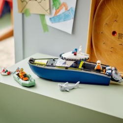 LEGO City 60456 La Course-Poursuite en Bateau de Police - Jouet pour G