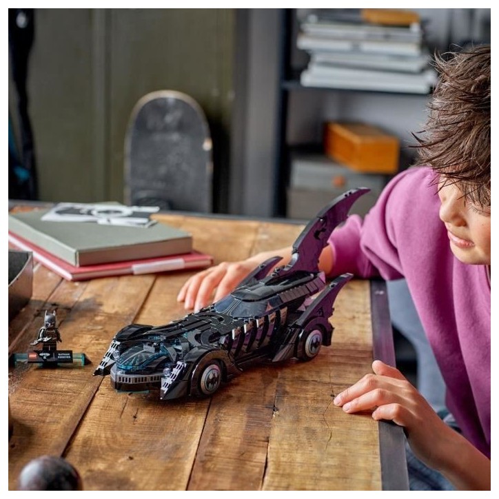 LEGO DC Batman 76304 Batmobile Batman Forever - Jeu de Construction enfant des 12 ans LEGO DC Batman 76304 Batmobile Batman Forever - Jeu de Construction enfant des 12 ans