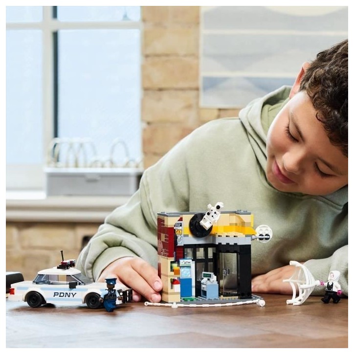 LEGO Marvel 76311 Spider-Verse : Miles Morales contre La Tache - Jeu pour garçon des 9 ans LEGO Marvel 76311 Spider-Verse : Miles Morales contre La Tache - Jeu pour garçon des 9 ans