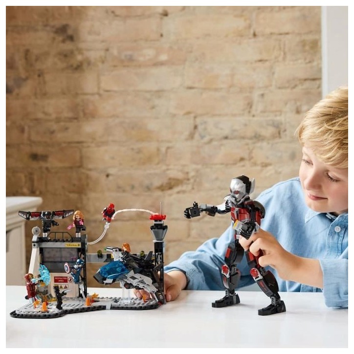 LEGO Marvel 76314 Le combat de Captain America : Civil War - Jouet pour garçon des 10 ans LEGO Marvel 76314 Le combat de Captain America : Civil War - Jouet pour garçon des 10 ans