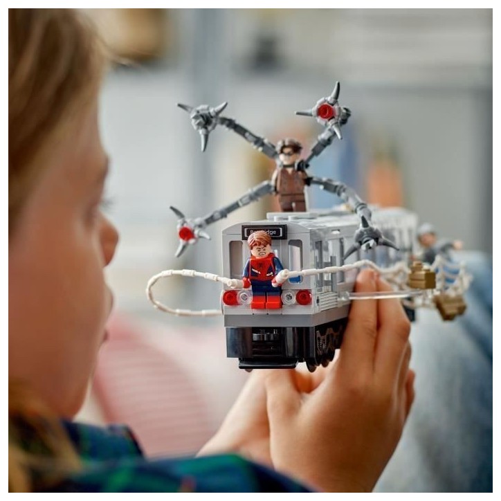 LEGO | Marvel 76321 La Scene du Train de Spider-Man et Docteur Octopus - Jouet des 9 ans LEGO | Marvel 76321 La Scene du Train de Spider-Man et Docteur Octopus - Jouet des 9 ans