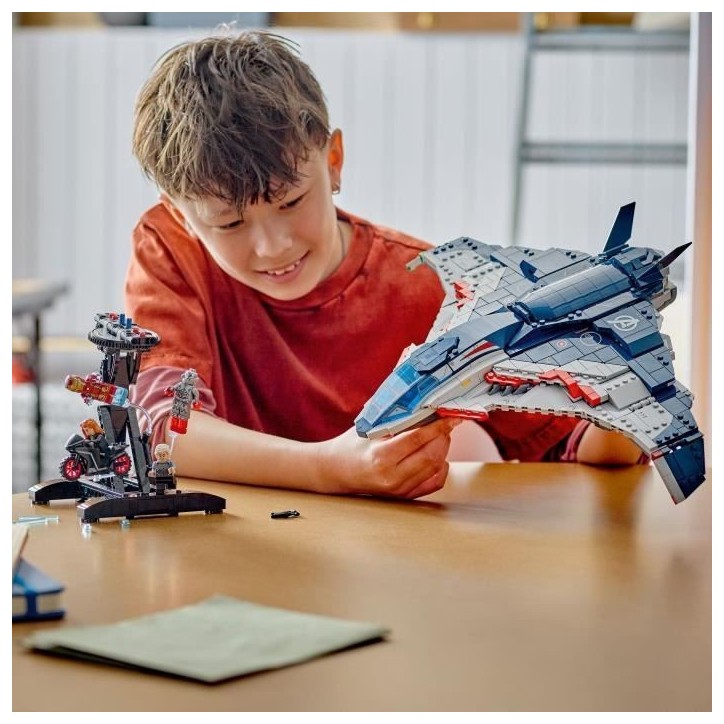 LEGO | Marvel 76325 Le Quinjet d'Avengers : L'ere d'Ultron - Jeu enfant des 10 ans LEGO | Marvel 76325 Le Quinjet d'Avengers : L'ere d'Ultron - Jeu enfant des 10 ans