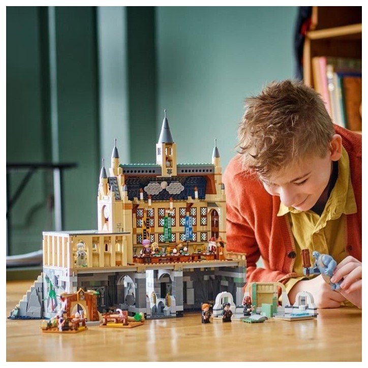 LEGO Harry Potter 76435 Le château de Poudlard : la grande salle - Set a collectionner LEGO Harry Potter 76435 Le château de Poudlard : la grande salle - Set a collectionner