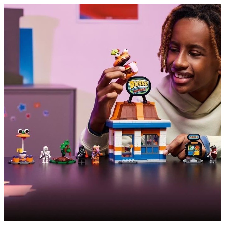 LEGO Fortnite 77076 Le Restaurant Durrr Burger - Jeu de Construction pour Garçon 10 ans LEGO Fortnite 77076 Le Restaurant Durrr Burger - Jeu de Construction pour Garçon 10 ans