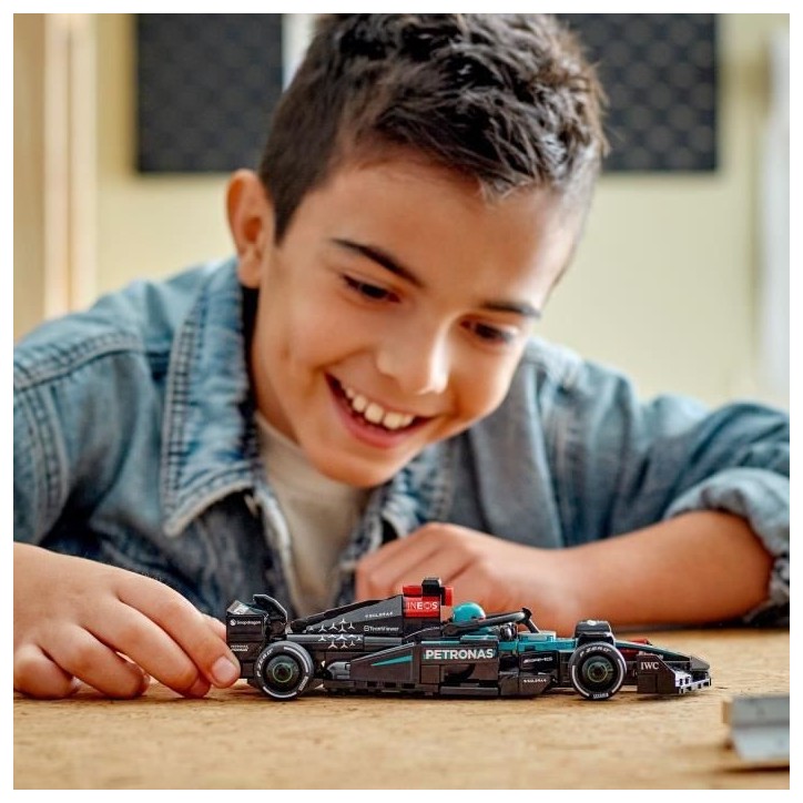 LEGO Speed Champions 77244 Voiture F1 Mercedes-AMG W15 - Jeu de construction des 10 ans LEGO Speed Champions 77244 Voiture F1 Mercedes-AMG W15 - Jeu de construction des 10 ans