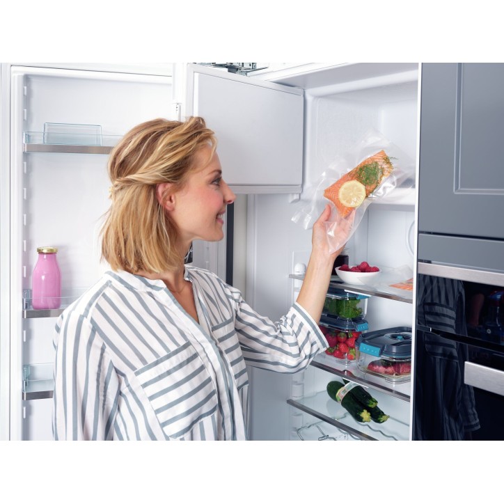 2 rouleaux sous vide 30x600cm Leifheit 3238 - Sac sous vide alimentaire pour la conservation & cuisson avec 56 étiquettes - San 2 rouleaux sous vide 30x600cm Leifheit 3238 - Sac sous vide alimentaire pour la conservation & cuisson avec 56 étiquettes - San