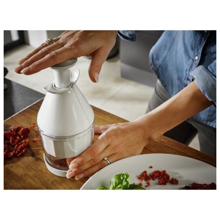 Hachoir a légumes Leifheit Comfort & Clean 23030 - hacheur universel extremement tranchant - coupe légume manuel idéal pour o Hachoir a légumes Leifheit Comfort & Clean 23030 - hacheur universel extremement tranchant - coupe légume manuel idéal pour o