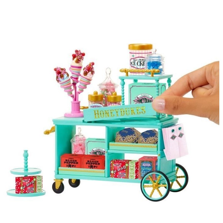 MGA's Miniverse - Make It Mini Harry Potter Playset Honeydukes MGA's Miniverse - Make It Mini Harry Potter Playset Honeydukes