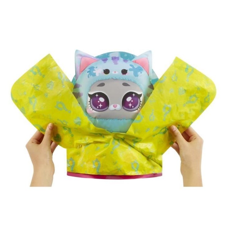 L.O.L. Surprise - Poupée Tweens Costume - Emma Emo - Poupée de 17cm + animal gonflable - Surprise a découvrir L.O.L. Surprise - Poupée Tweens Costume - Emma Emo - Poupée de 17cm + animal gonflable - Surprise a découvrir