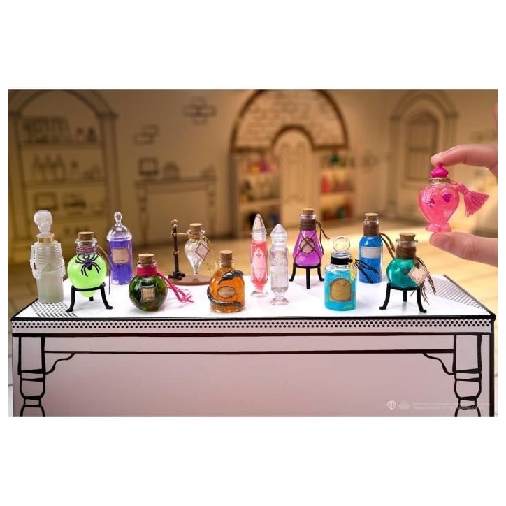 MGA Miniverse - Harry Potter - Jeu Créatif - Potions emblématiques - Loisirs créatif et décoratif en résine - Non Comestibl MGA Miniverse - Harry Potter - Jeu Créatif - Potions emblématiques - Loisirs créatif et décoratif en résine - Non Comestibl