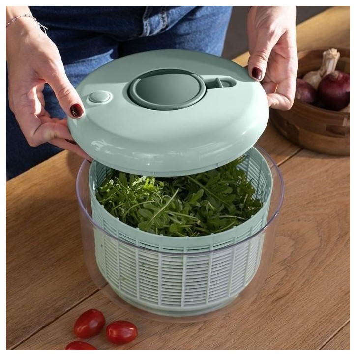 Essoreuse a salade - LIVOO - MEN433 - 3,5 L - Essorage manuel - Couvercle avec égouttoir - Compatible lave-vaisselle Essoreuse a salade - LIVOO - MEN433 - 3,5 L - Essorage manuel - Couvercle avec égouttoir - Compatible lave-vaisselle