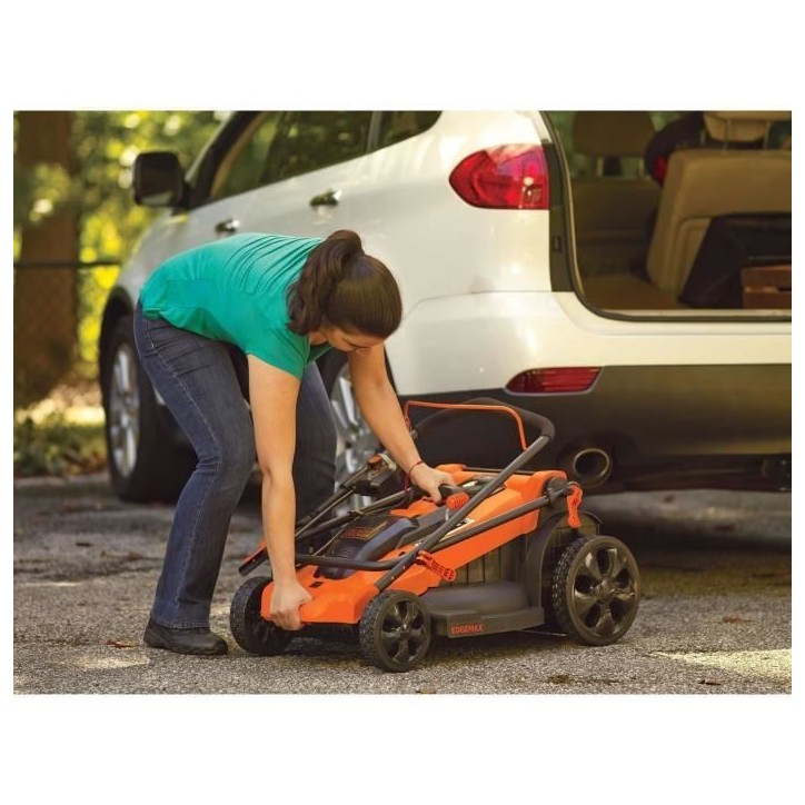 Tondeuse électrique filaire - BLACK+DECKER - LM2000-QS - 2000W - 48cm de coupe - Mulching, éjection latérale ou bac 50L Tondeuse électrique filaire - BLACK+DECKER - LM2000-QS - 2000W - 48cm de coupe - Mulching, éjection latérale ou bac 50L
