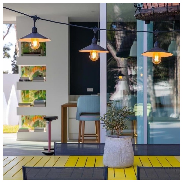 Guirlande solaire lumineuse extérieur - LUMISKY - VINTY LIGHT SOLAR - 6 m - 10 ampoules a filament - LED blanc chaud Guirlande solaire lumineuse extérieur - LUMISKY - VINTY LIGHT SOLAR - 6 m - 10 ampoules a filament - LED blanc chaud