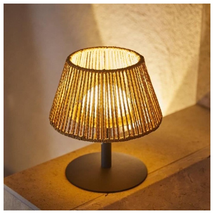 Lampe de table sans fil - LUMISKY - STANDY MINI RAFFY - H22 cm - Raphia naturel - LED blanc chaud et blanc Lampe de table sans fil - LUMISKY - STANDY MINI RAFFY - H22 cm - Raphia naturel - LED blanc chaud et blanc