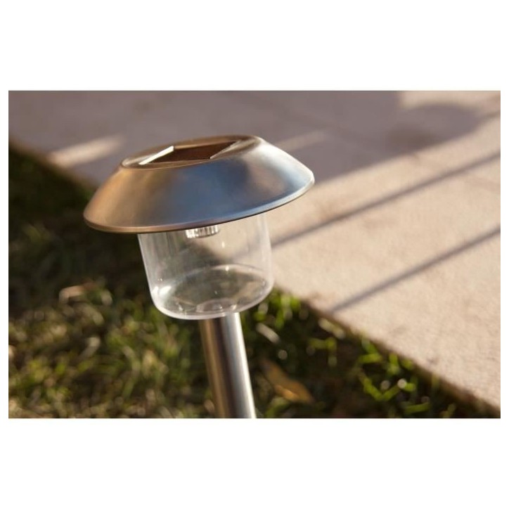 Lot de 8 balises solaires LED blanc froid - ALESIA - LUMISKY - Métal - Extérieur Lot de 8 balises solaires LED blanc froid - ALESIA - LUMISKY - Métal - Extérieur