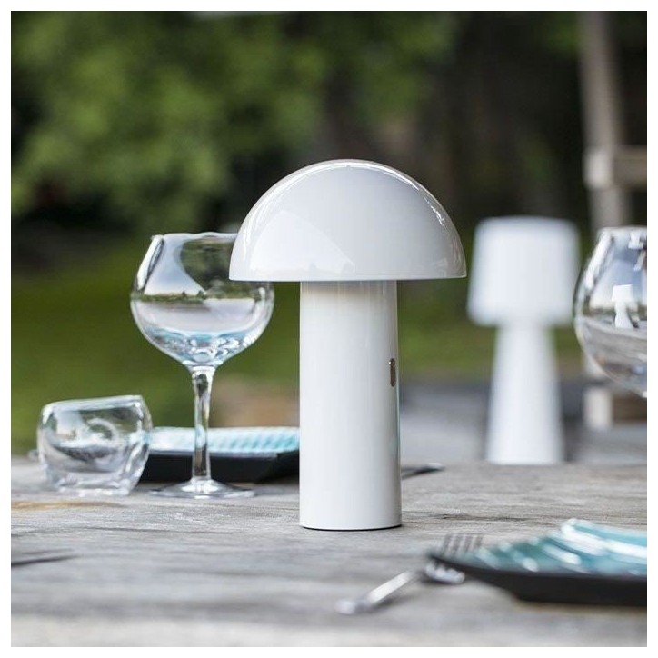 Lampe de table sans fil - LUMISKY - TOD WHITE - H28 cm - Tete orientable - LED blanc chaud Lampe de table sans fil - LUMISKY - TOD WHITE - H28 cm - Tete orientable - LED blanc chaud