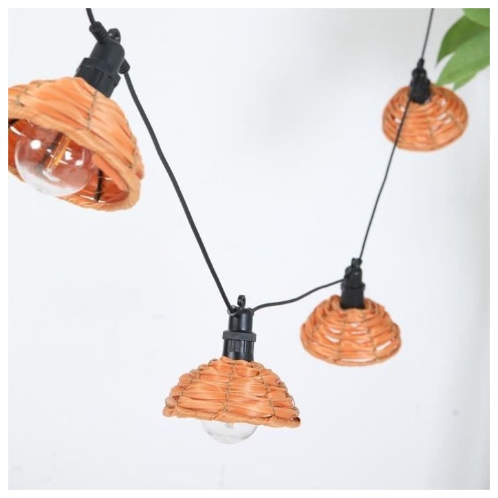 Guirlande lumineuse extérieur - LUMISKY - COTTAGE - 5.70 m - 10 globes transparents - LED blanc chaud Guirlande lumineuse extérieur - LUMISKY - COTTAGE - 5.70 m - 10 globes transparents - LED blanc chaud
