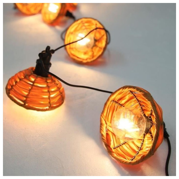 Guirlande lumineuse extérieur - LUMISKY - COTTAGE - 5.70 m - 10 globes transparents - LED blanc chaud Guirlande lumineuse extérieur - LUMISKY - COTTAGE - 5.70 m - 10 globes transparents - LED blanc chaud