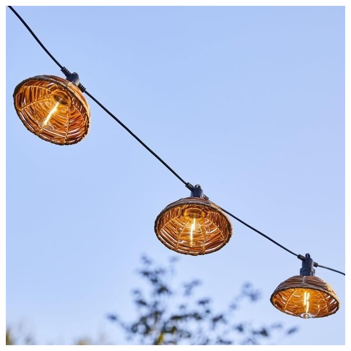 Guirlande lumineuse extérieur - LUMISKY - COTTAGE - 5.70 m - 10 globes transparents - LED blanc chaud Guirlande lumineuse extérieur - LUMISKY - COTTAGE - 5.70 m - 10 globes transparents - LED blanc chaud