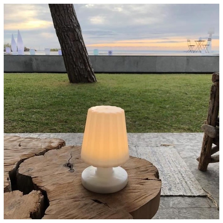 Mini lampe a poser sans fil - LUMISKY - LADY MINI - H22 cm - Rechargeable - LED blanc chaud