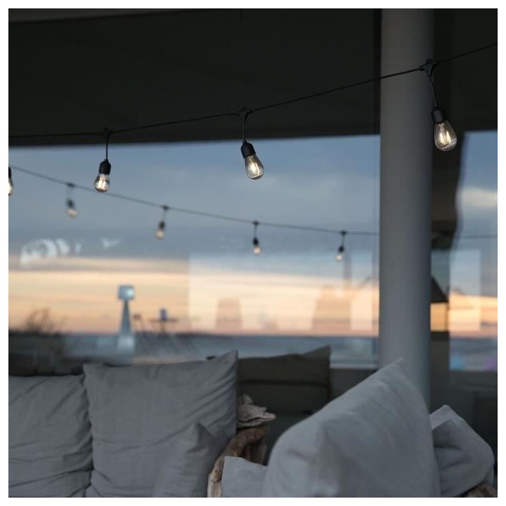 Guirlande lumineuse solaire - LUMISKY - MAFY SOLAR - 6.50 m - 10 ampoules a filament vintage - LED blanc chaud Guirlande lumineuse solaire - LUMISKY - MAFY SOLAR - 6.50 m - 10 ampoules a filament vintage - LED blanc chaud