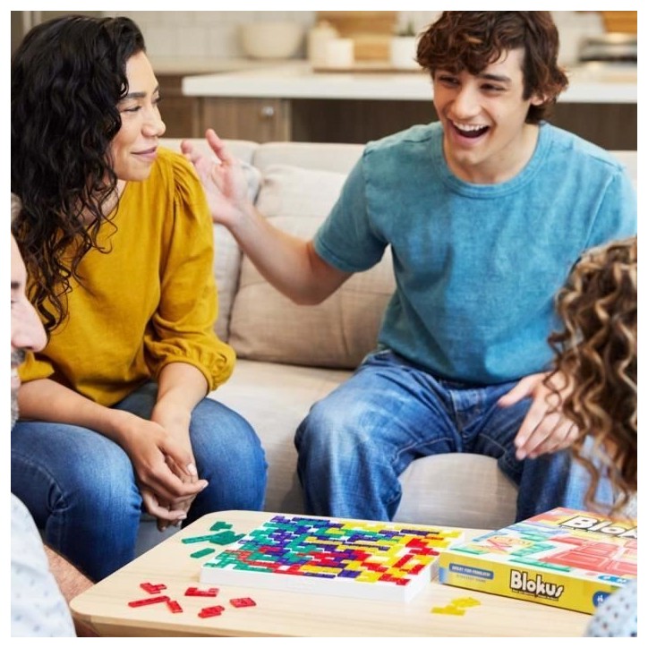 Mattel Games - Blokus - Jeu de Société - 7 ans et + BJV44 Mattel Games - Blokus - Jeu de Société - 7 ans et + BJV44