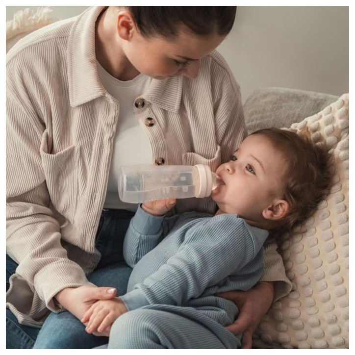 Lot de 2 Biberons - MAM BABY - Easy Active - +6 mois - 330 ml - Tétine débit X - Berry + Pearl Lot de 2 Biberons - MAM BABY - Easy Active - +6 mois - 330 ml - Tétine débit X - Berry + Pearl